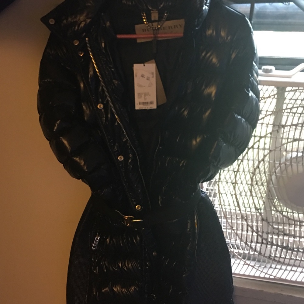 Burberry coat - Picture 3 of 8